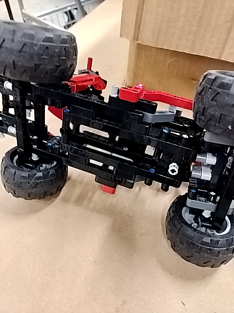 LEGO-bil (evt. med mangler)